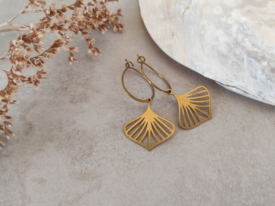 עגילי נביעה