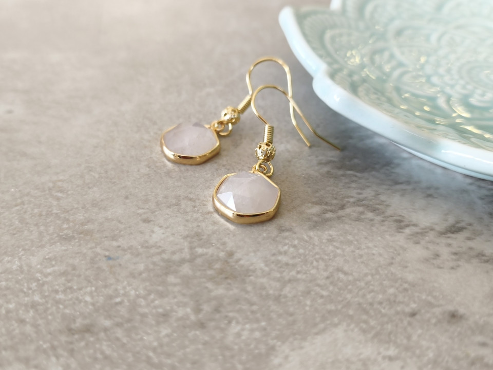 עגילי הודיה